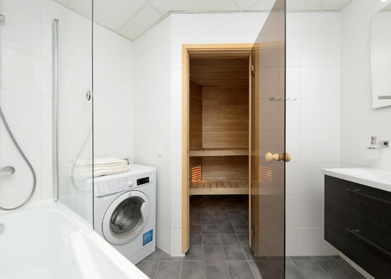 Cozy Lootsi Residence With Sauna And Balcony - Tallinn City Centre Dış mekan fotoğraf